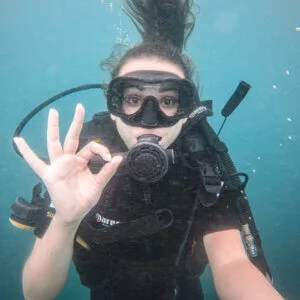 Emergency Oxygen Provider Course | PADI