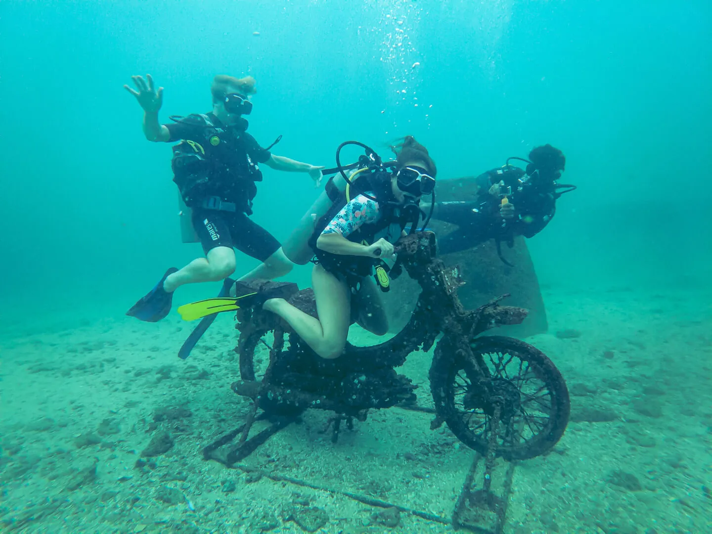 Dive Master Course | PADI